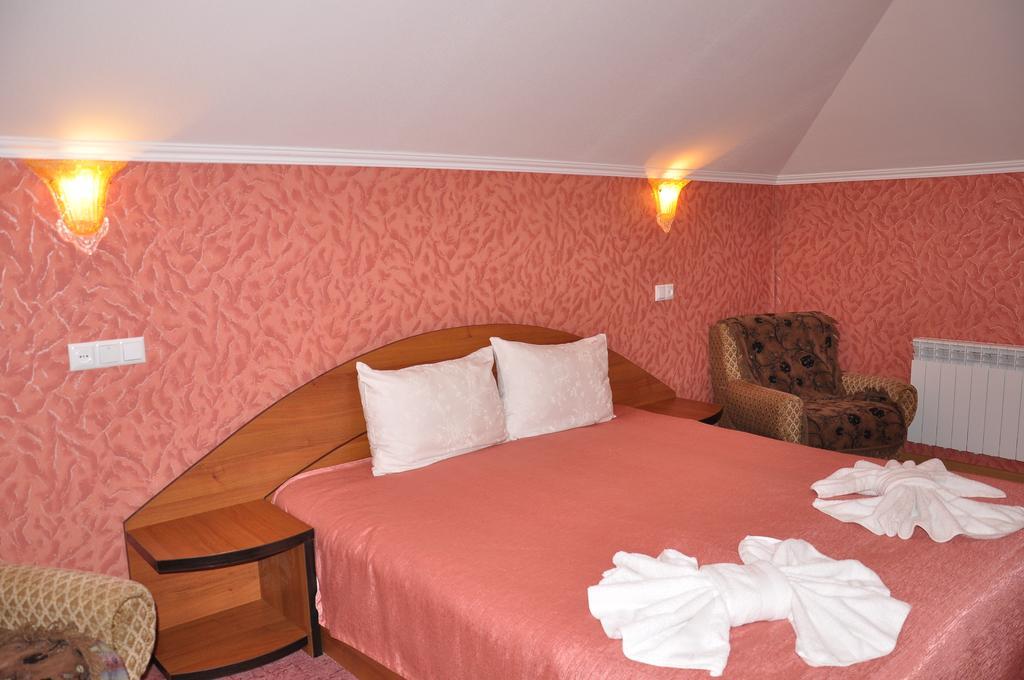 Focus Hotel Khoust Chambre photo